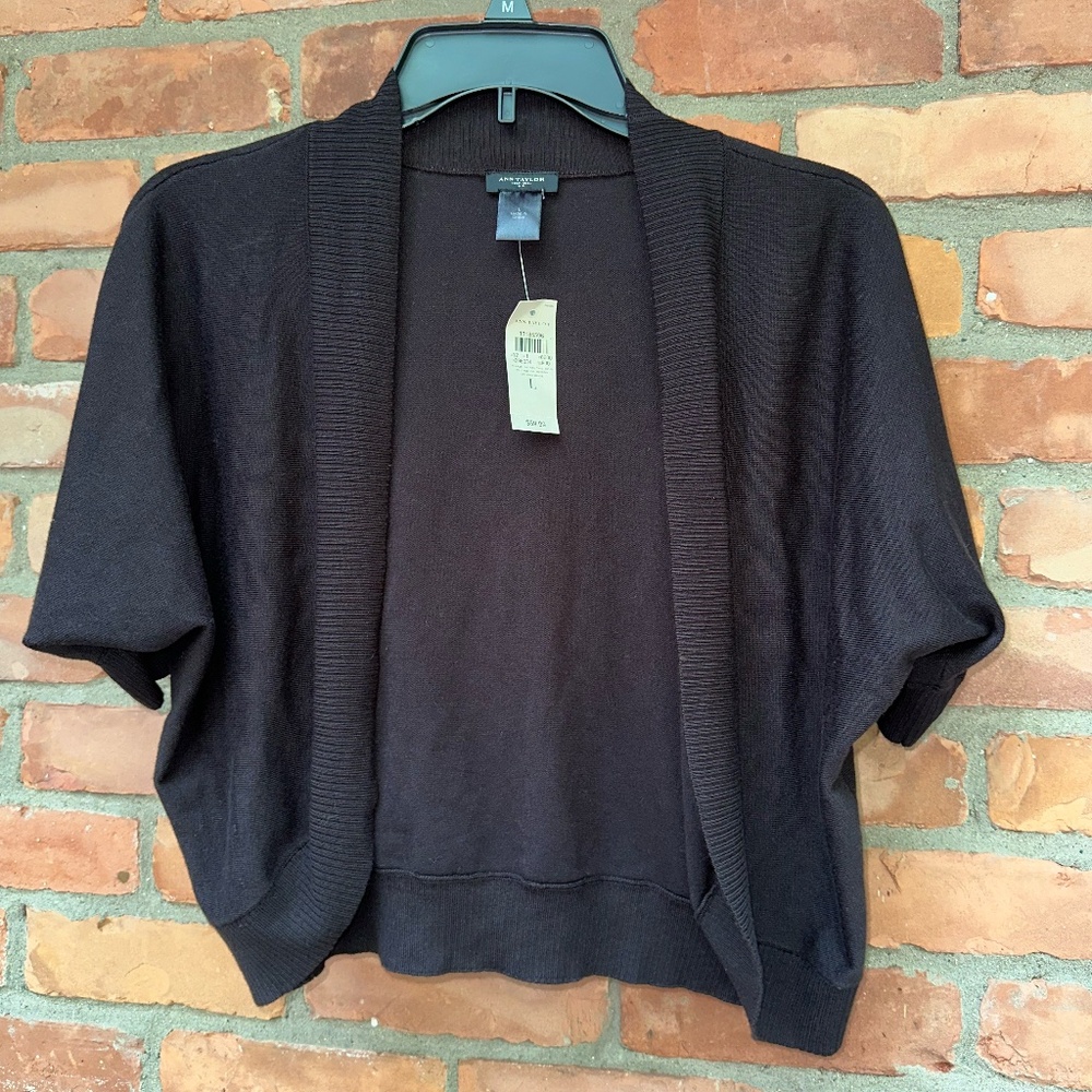 Ann Taylor Black Lightweight Sweater Shrug ~ NWT ~ Large